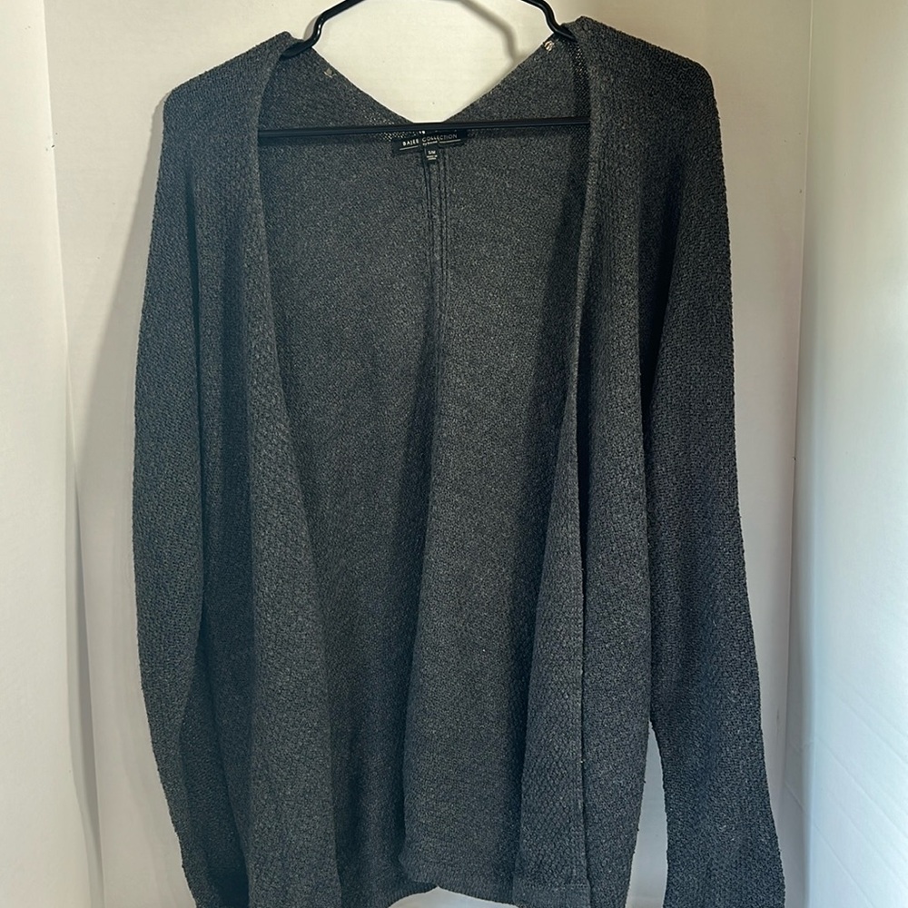 Bajee collection gray open front long sleeve cardigan size small/ medium